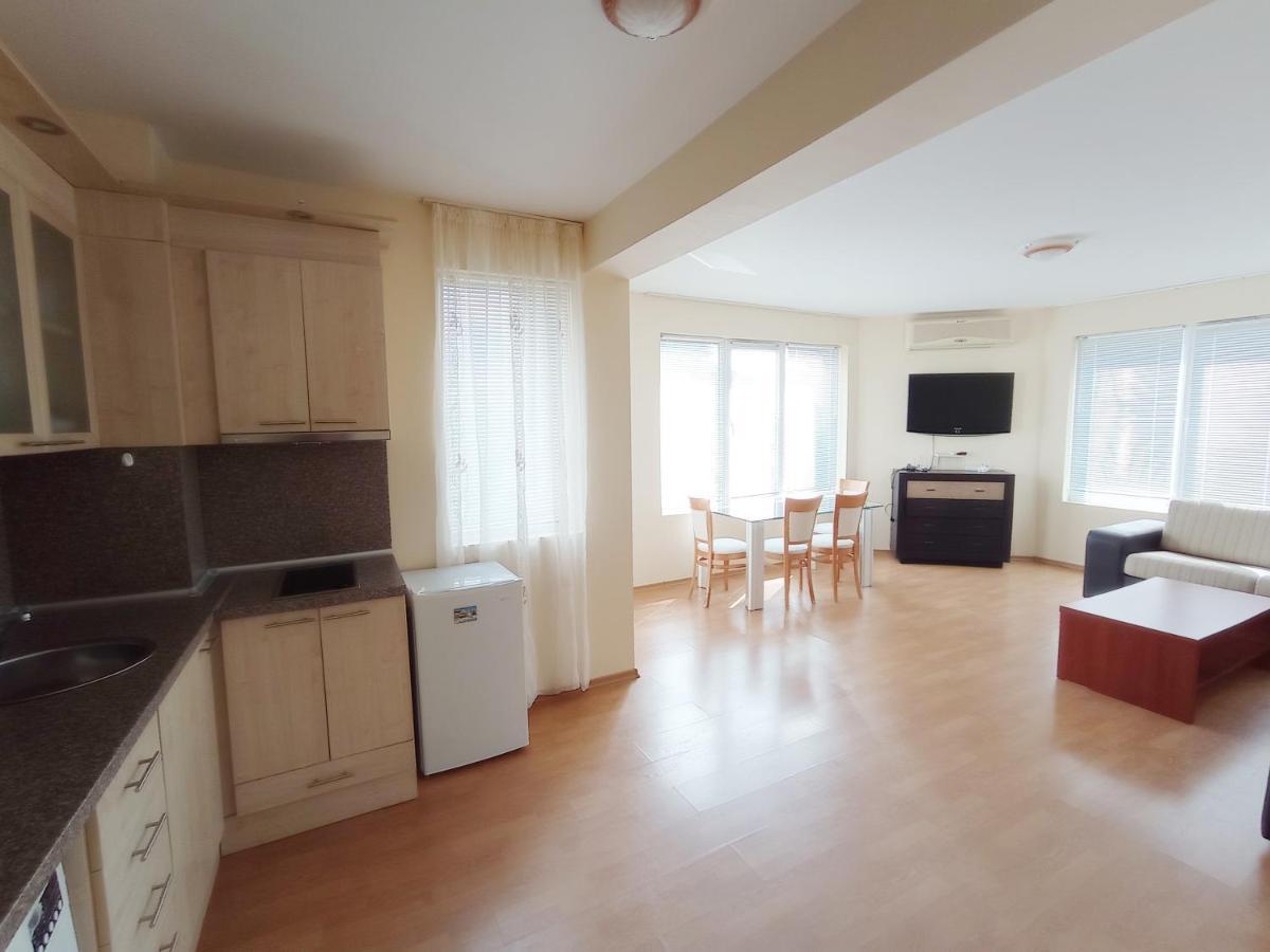 Dom-El Real Apartments 4 - Sveti Vlas Exteriör bild