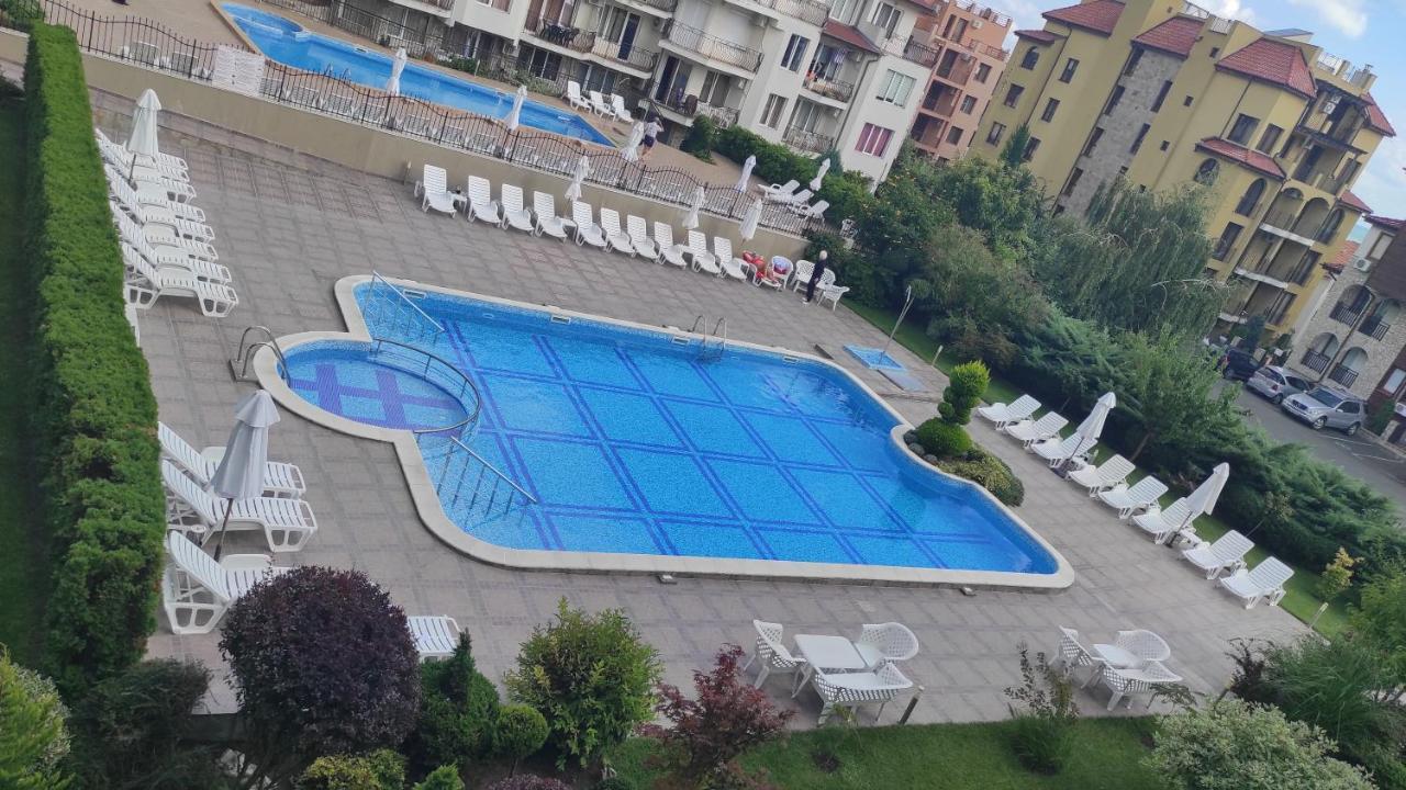 Dom-El Real Apartments 4 - Sveti Vlas Exteriör bild